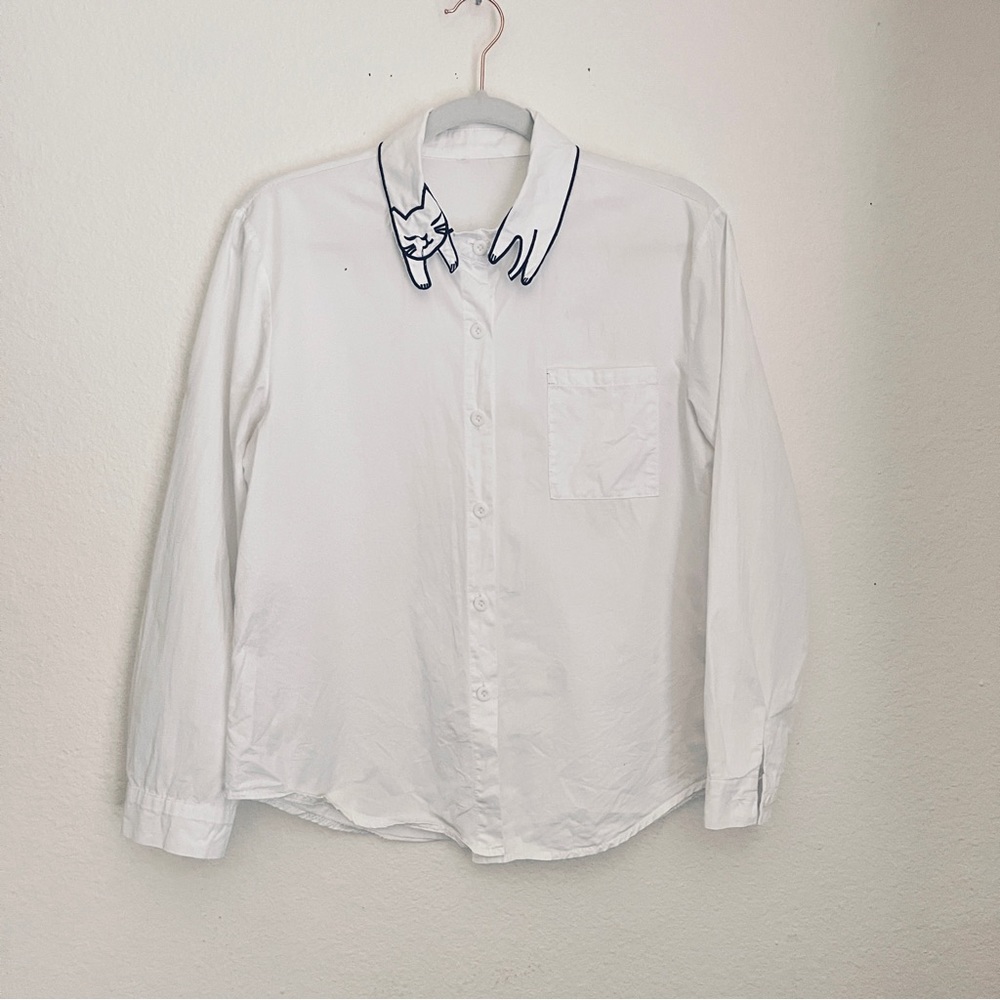 White button down women’s blouse with kitty cat wrap collar - Picture 10 of 10